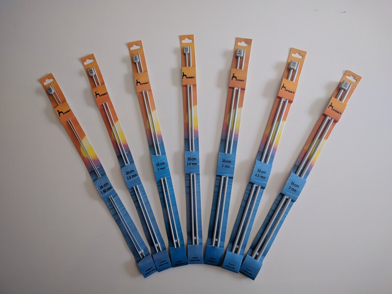 assorted diameters \u2013 1.5-5.0 mm pack of 2 PONY 35 cm Knobbed knitting needles