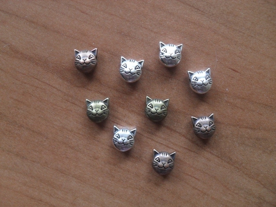 Set of 10 Pieces CAT Head Metal BEADS 8x8 Mm/ Metal Beads/silver Cat/  Golden Cat/ Brass Cat Beads/ Kitten Beads/ Beads for Baby/ Child Bead 