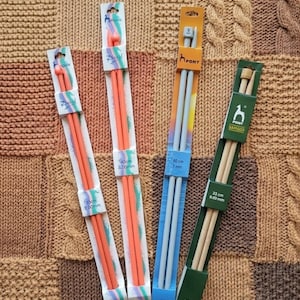 8 mm PONY Noppen-Stricknadeln/ 2er Set/ PEARL CelluloseAcetat Plastik 35 cm und 40 cm/ Plastik 40 cm/ Bambus 33 cm/ Verschiedene Materialien