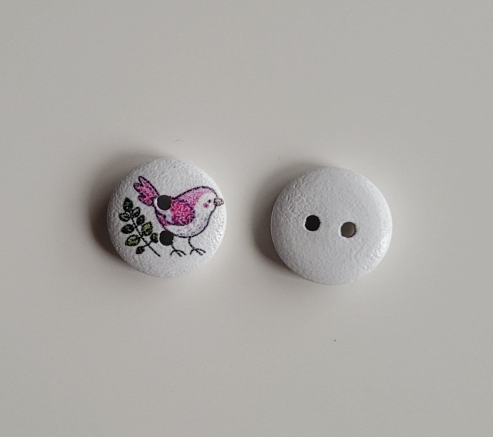 SET of 10 BUTTONS of Different ANIMALS/ Wooden Buttons/ Bee Button ...