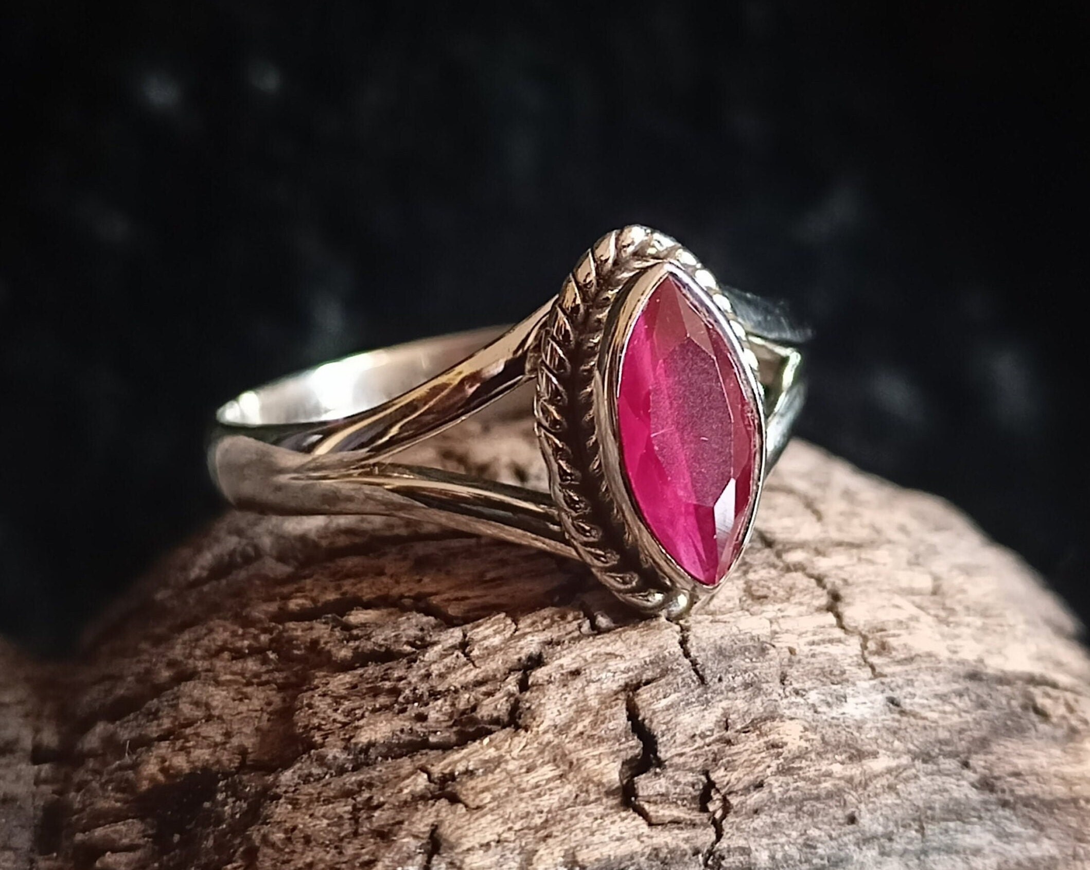 Anillo de rubi artesanal anillo de plata esterlina joyeria de rubi anillo de bodas anillo de mujer regalo para ella anillo llamativo regalo de Ano Nuevo regalo para mama Etsy Mexico