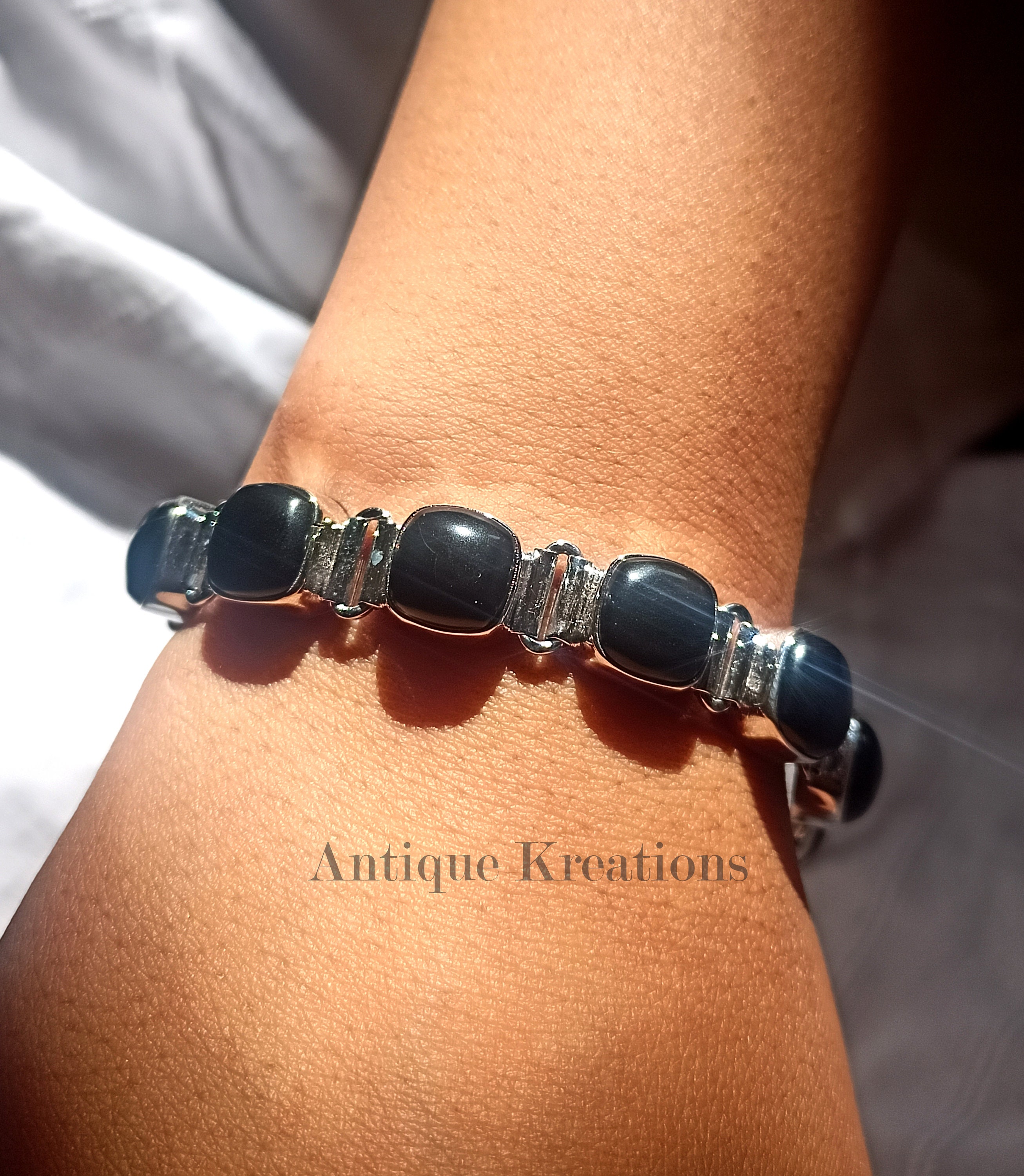 Aggregate 65+ silver and onyx bracelet best