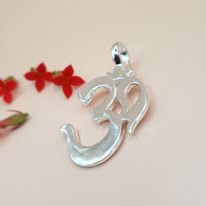 Handmade Sterling Silver Om Pendant Hindu Aum Symbol Necklace Yoga Meditation Jewelry Spiritual Indian Gift Boho Chakra Pendant Gift For Her