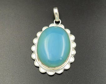 Pendentif calcédoine bleue, collier bohème en argent sterling