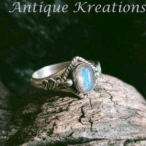 Labradorite Ring, 925 Sterling Silver Ring, Blue Flashy Stone Ring, Handmade Ring For Her, Anniversary Gifts, Wedding Gifts For Her