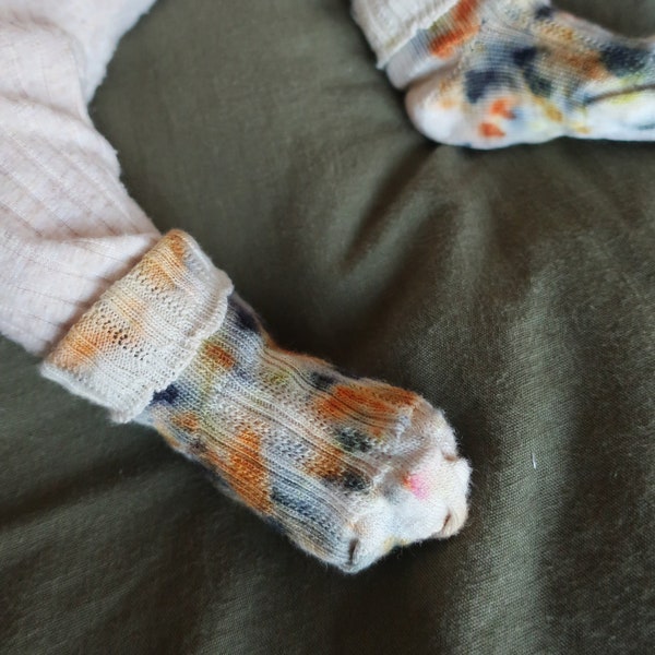 Chaussette bébé en laine & teinture végétale