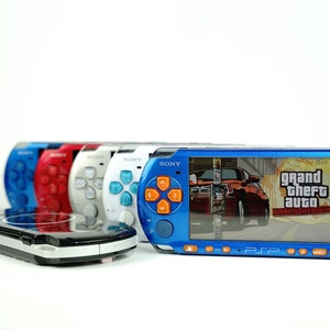 PSP3000(充電器、FF零式、メモリー、専用ポーチ付き) 弄ら PSP3000(充電器、FF零式、メモリー、専用ポーチ付き) 弄ら