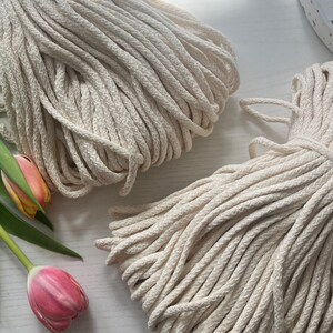 May include: Two spools of thick, natural-colored cotton rope, labeled "Vanilla".
