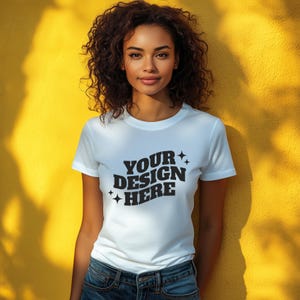 Comfortkleuren wit shirtmodel, Bella Canvas mockup, modelmodel, wit T-shirtmodel, wit Bella Canvas 3001 shirtmodel