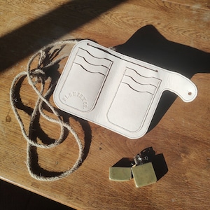 Cartera de cuero de tamaño mediano hecha a mano / cosida a mano / cuero italiano con cera Carlo Badalassi / ropa de trabajo / billetera plegable EDC / orillo / para motociclista