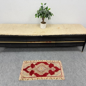 Handmade Wool Oushak Small Rug, Red Beige Turkish Mat 1'5" x 2'7"
