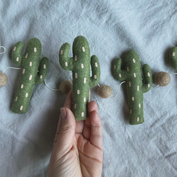 Cactus Garland Felt Balls,Cactus Baby Shower Decor,Cactus Party Decor,Cactus Banner,Cactus Nursery Garland,Boho Party Decor,Hanging Cactus