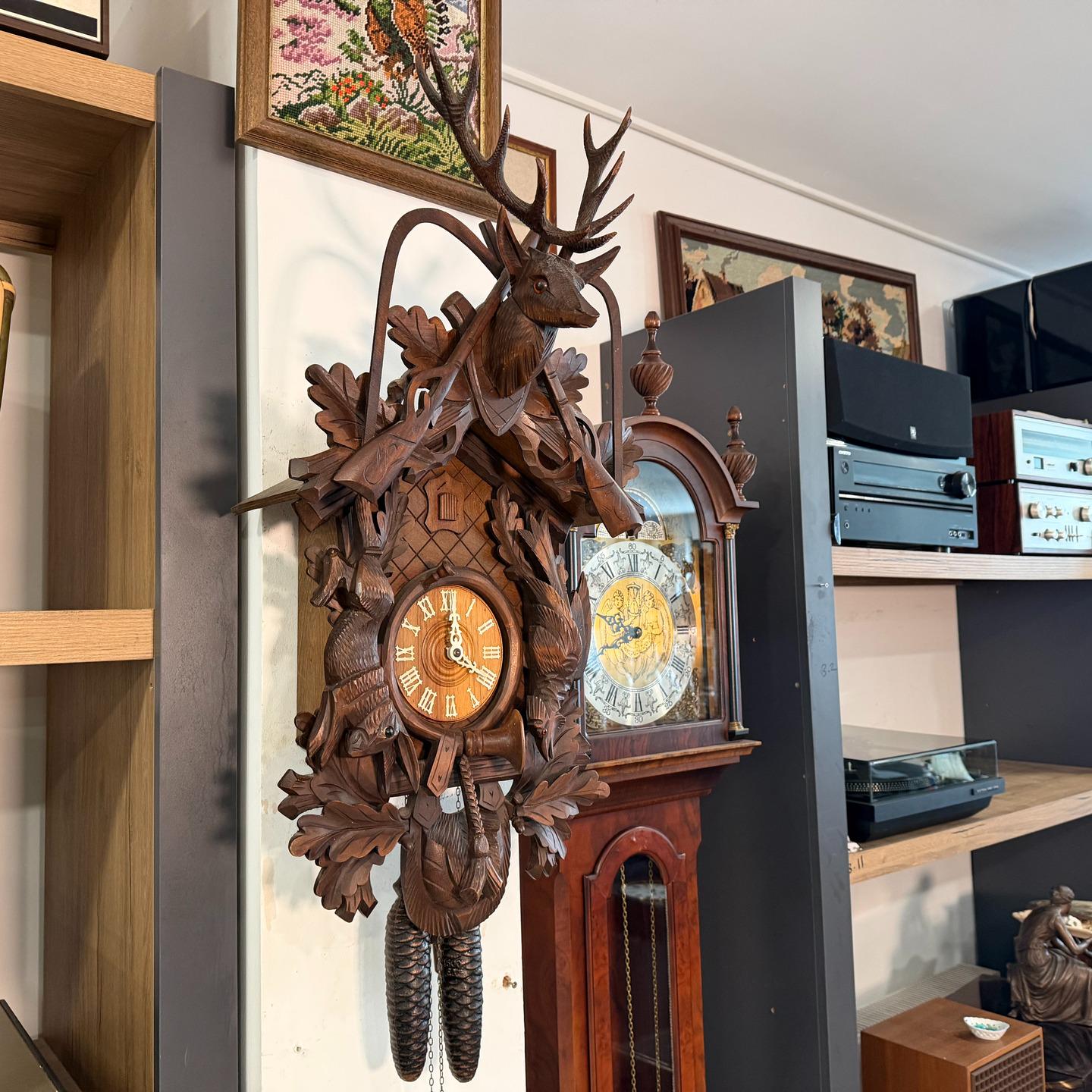 愛知時計電気の振り子時計 Cuckoo Clock ブラウン il_fullxfull.7678635202_so82.jpg