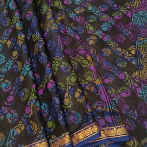 Vintage Floral Silk Sari - 5 Yard Pure Silk Saree