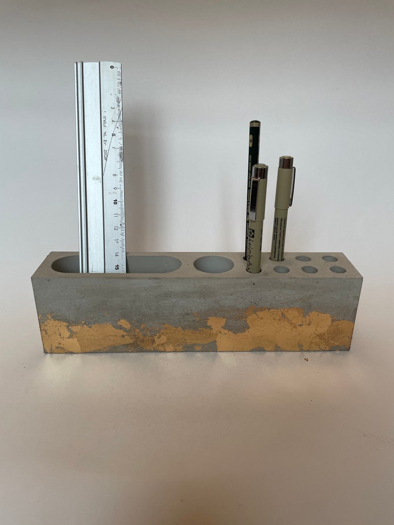 Schreibtischorganizer aus Beton mit Blattgold Bild 7