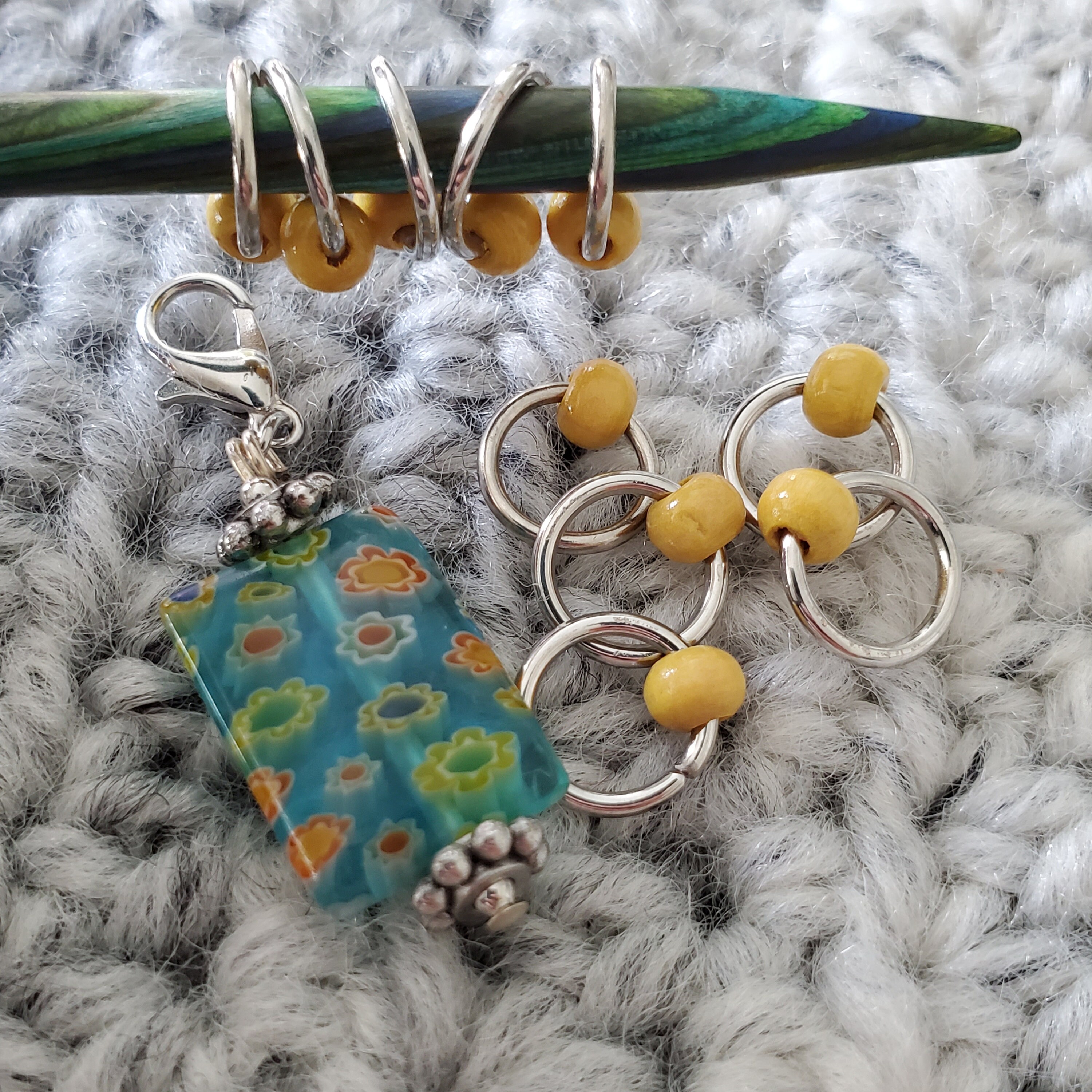 US 8 & 10.5 SET Stitch Markers with Wooden Dots and Floral Etsy