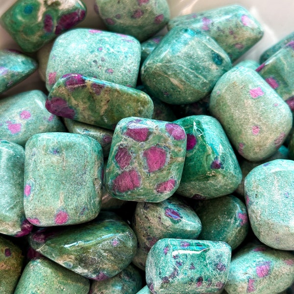 HQ Ruby Fuchsite Tumbled, Ruby Fuchsite, UV Reactive Ruby Fuchiste Tumbles, Hand Craved Ruby Fuchsite, Natural Ruby Fuchsite, Ruby Fuchsite,