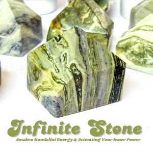 Infinite Stone Point: Serpentin-Kristall, Kundalini Energie