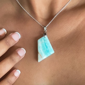 Handmade Caribbean Calcite Pendant Necklace: Stress Relief Crystal (35-45mm)