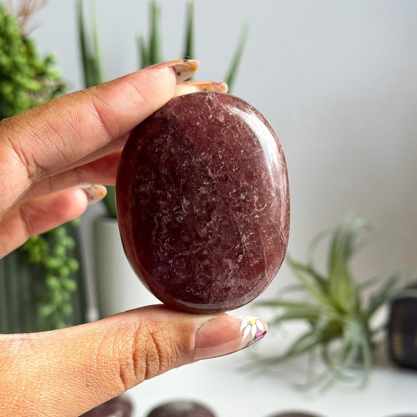 Strawberry Quartz Palm Stone, Red Aventruine Palm Stones, Strawberry Quartz, Strawberry Quartz Worry Stone, Red Aventurine