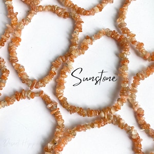 Flashy Sunstone Bracelet, Stone of Happiness & Joy, Sunstone Chip Beaded Bracelet, Crystal Bracelet, Sunstone Jewelry, Sunstone