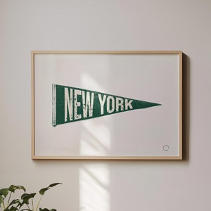 New York Pennant Flag Wall Art, Vintage New York Green Flag Poster, NYC Pennant Wall Art Custom Pennant Flag Name Print, Digital Download