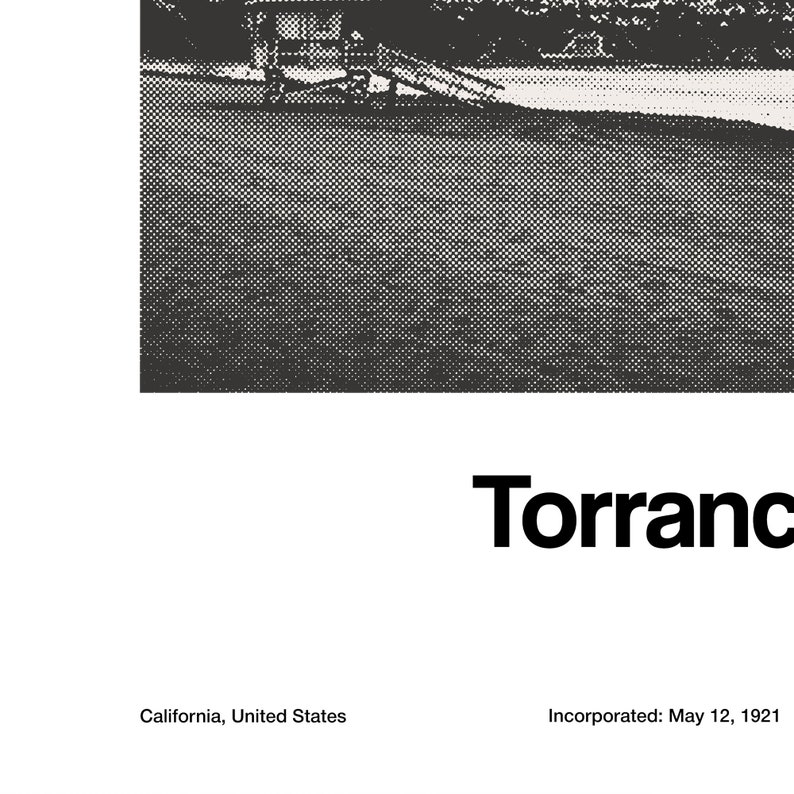 Pode incluir: Imagem em preto e branco de uma paisagem urbana com o texto "Torrance, Calif&oacute;rnia, Estados Unidos" e "Incorporada: 12 de maio de 1921" abaixo.