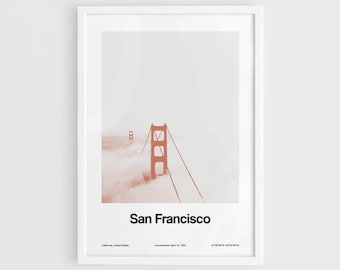 Könnte beinhalten: Ein Vintage-Poster mit einer roten Silhouette der Golden Gate Bridge in San Francisco, Kalifornien. Die Brücke ist teilweise von Nebel verdeckt, was einen dramatischen und atmosphärischen Effekt erzeugt. Das Poster enthält den Text "San Francisco" und "Incorporated April 15, 1850".
