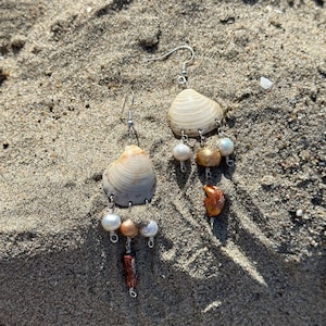 Seashell Drop Chandelier Earrings with Freshwater Pearls - Beach Summer Earrings - Seashell Earrings