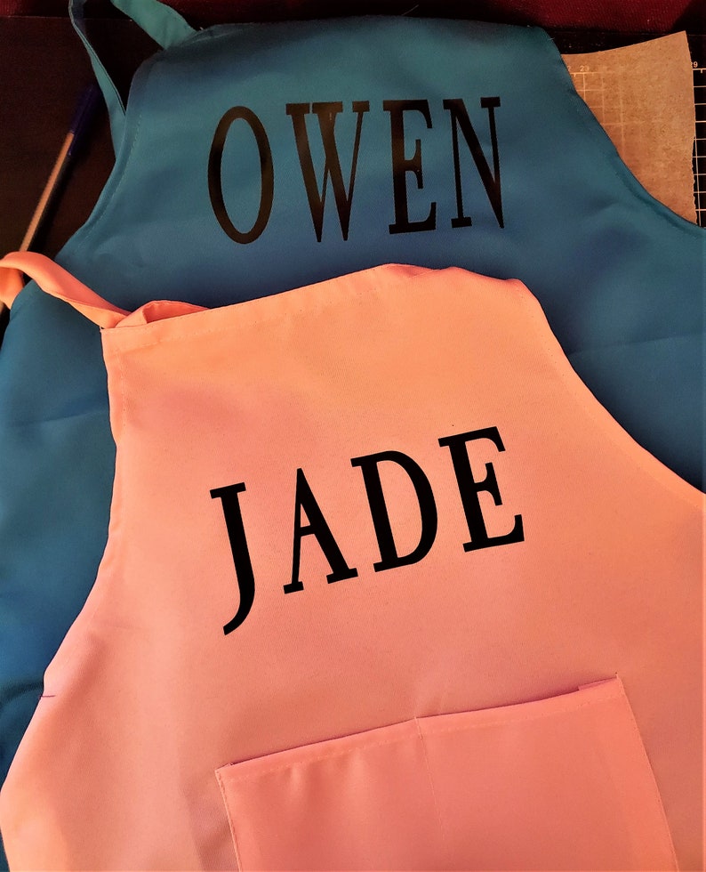 Personalized kids apron with name, Birthday gift, Custom Christmas gift, cooking apron, Kids Gift, Children's craft apron, Cute girl boy image 3