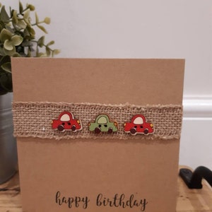 Biglietto d'auguri per auto fatto a mano. Per bambini. FATTO A MANO.