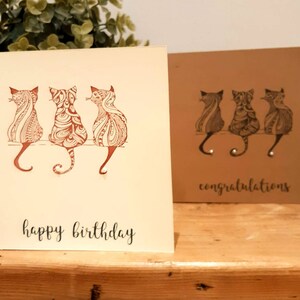 Cartes de chat faites main. Joyeux anniversaire, merci, félicitations. Personnalisé