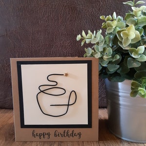 Cuppa-theeverjaardagskaart. Cuppa-thee. Kopje koffie. Handgemaakt. Kaart plus sleutelhanger
