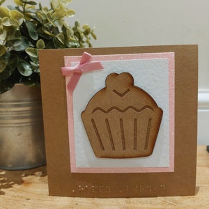 Carte d'anniversaire en braille cupcake. Idées cadeaux en braille. Carte d'anniversaire en braille