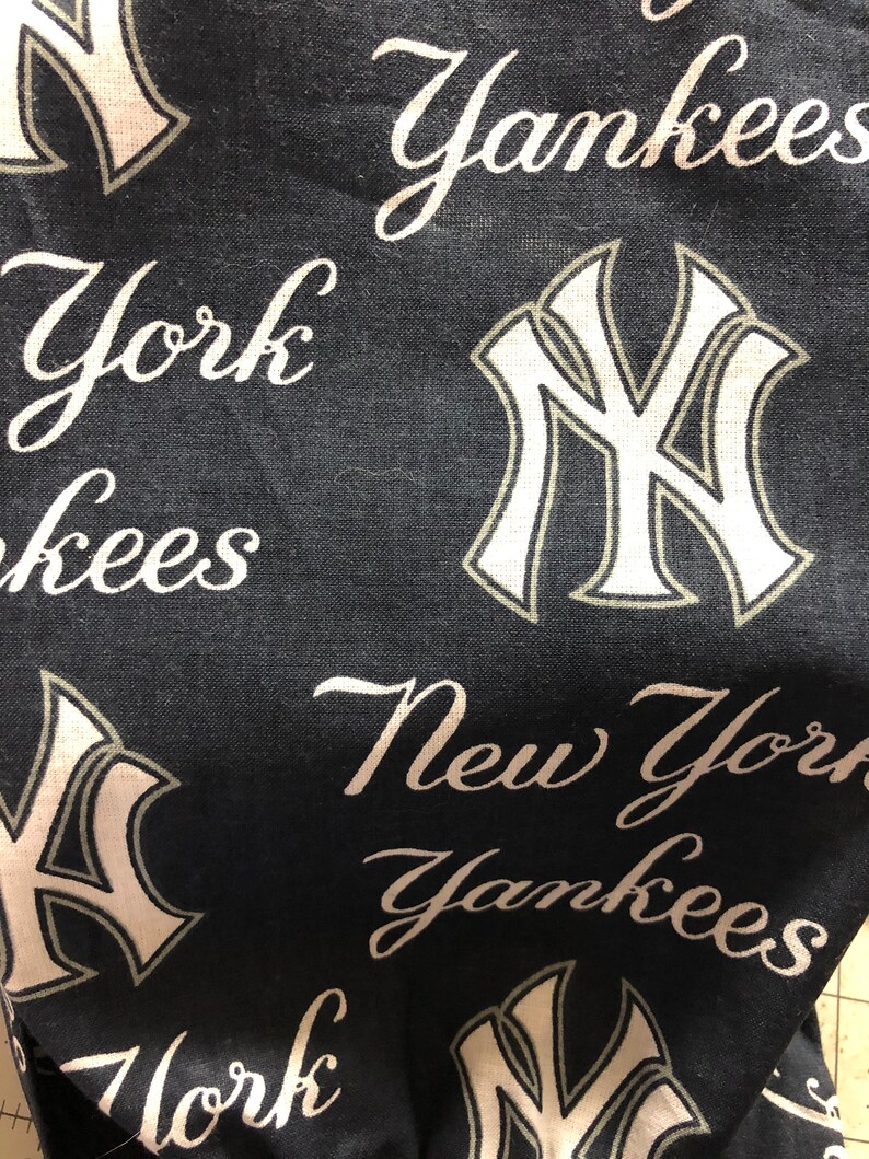 thumbnail image 2 of Handmade New York Yankees Surgical Scrub Cap – Unisex Cotton, One Size – Rare Design, Fast Shipping 2 of 5