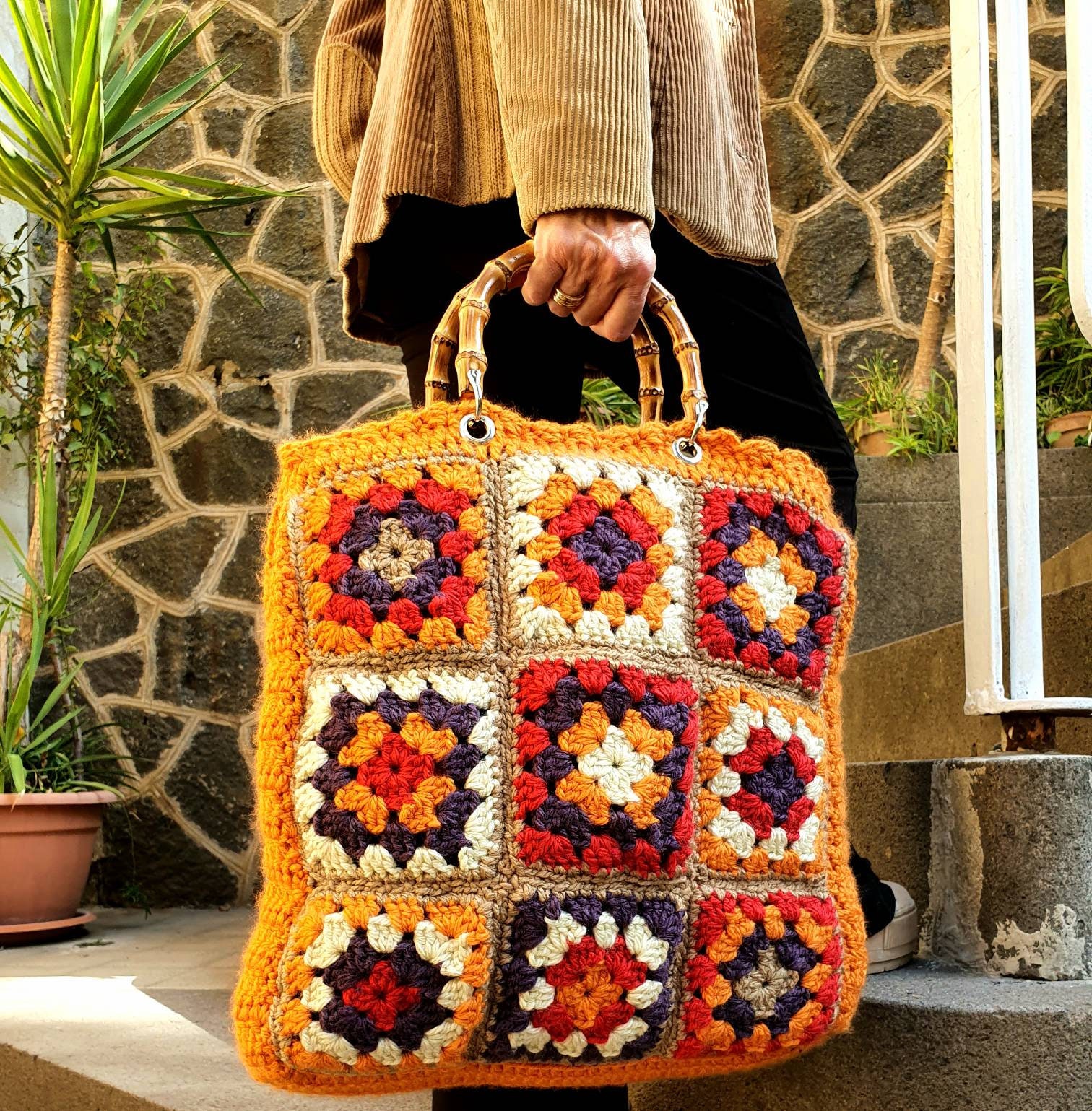 Borsa Uncinetto Granny Square Crochet Lana Arancione Viola Con Manici in  Bambù Wool Bag Fatta a Mano Foderata Internamente 