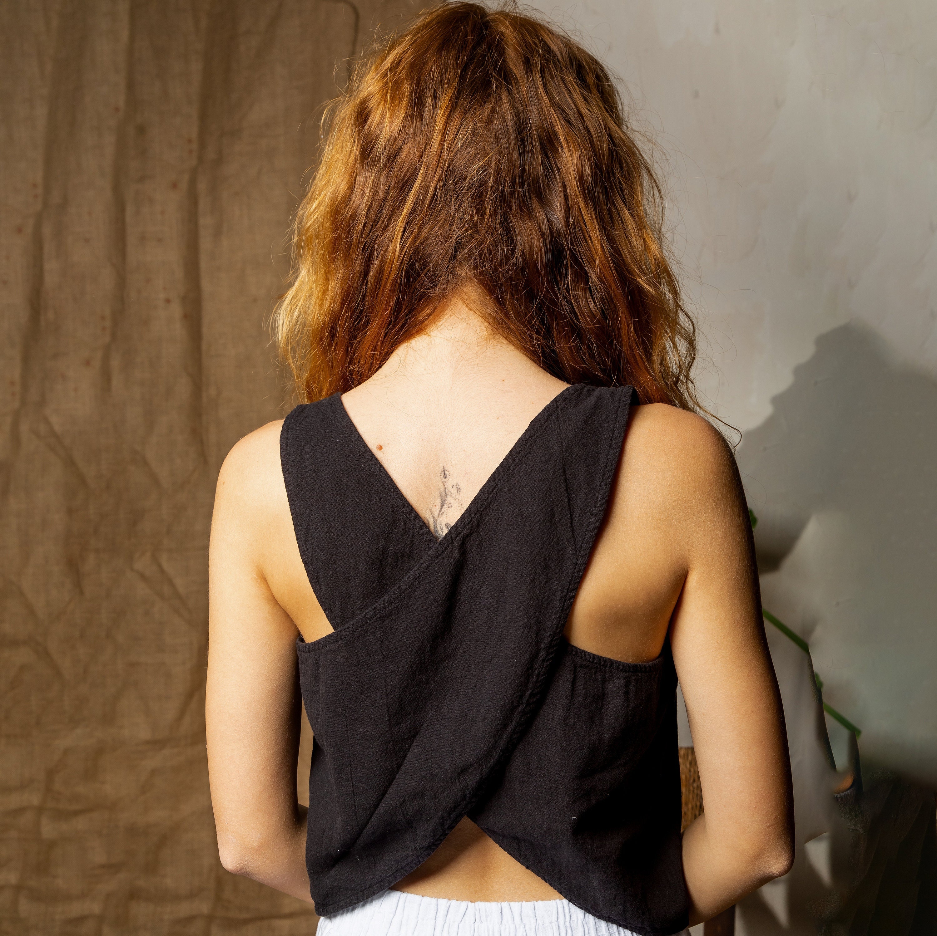 Backless Tops -  Canada