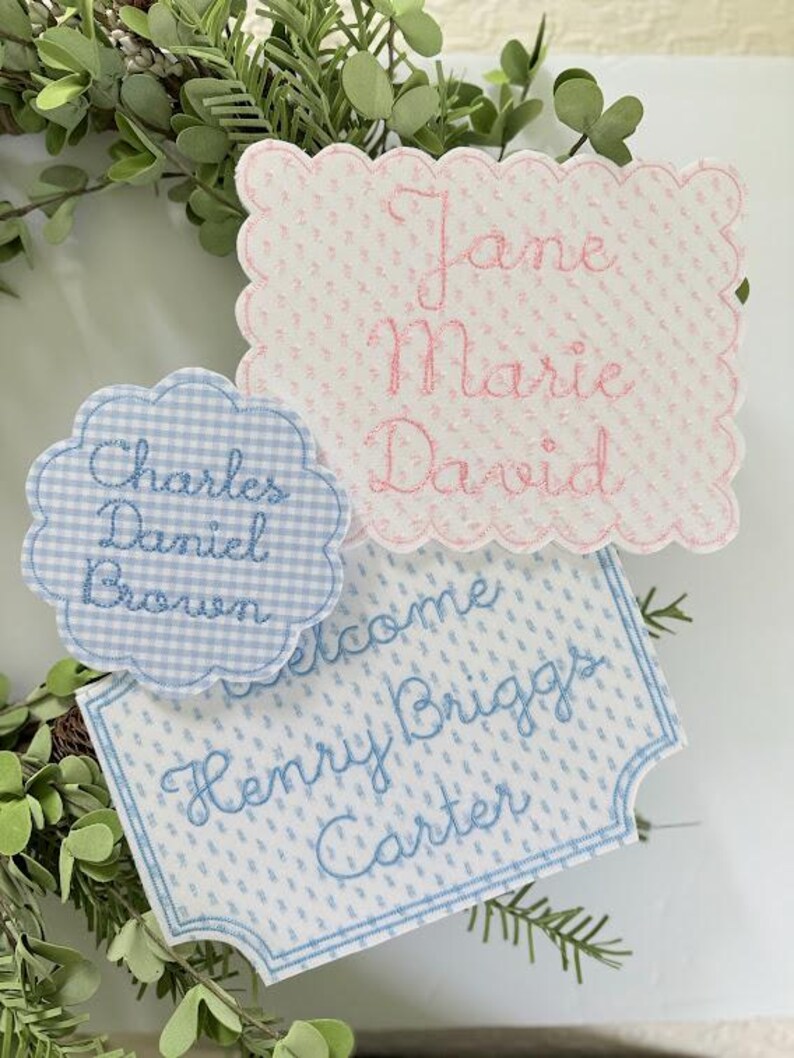 Danny R Name Tag Baby Name Plate Scalloped Round - Etsy
