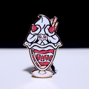 Alcremie Enamel Pin