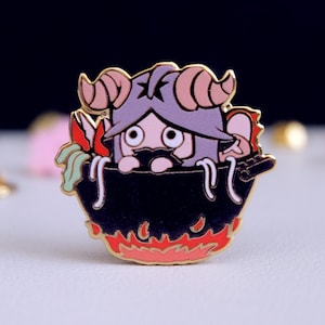 Senshi Peeker Enamel Pin