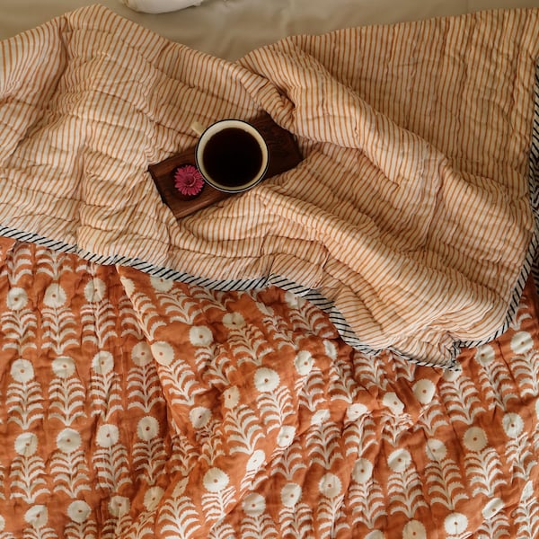 Hand Block Printed Floral Cotton Quilt: Lightweight Reversible Bedding