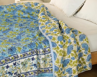 Edredón con estampado floral azul y verde a mano: edredón reversible de algodón estilo bohemio.