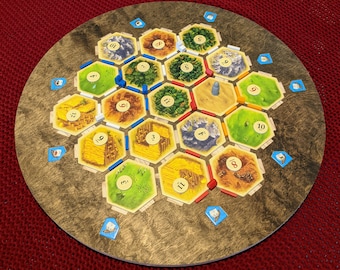 Personalized Wood Game Board | 3-4 Players | ROUND