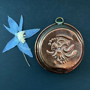 Medium flower copper mold