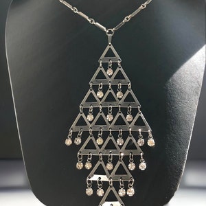 Sarah Coventry silver necklace, 1970s vintage pendant necklace, Sarah Coventry vintage jewelry, birthday gift for her, 1970s jewelry