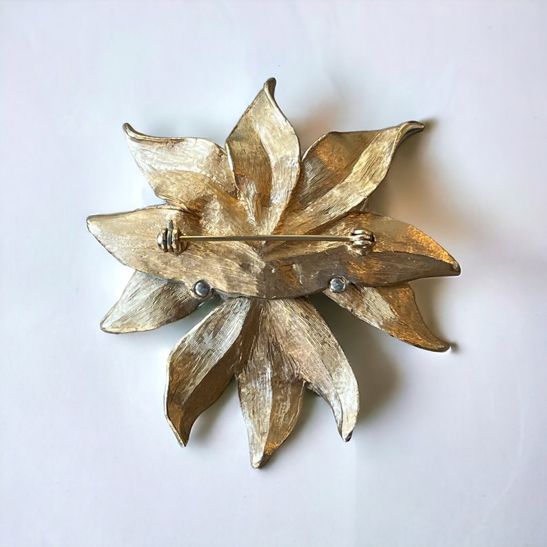 Vintage blue flower brooch, 1960s large floral pin, vintage jewelry for women, unique jewelry gift for her, 1960s jewelry image 6