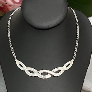Sarah Coventry silver necklace, 1960’s chain necklace, Sarah Coventry vintage jewelry, 1960s vintage jewelry,  birthday gift for her