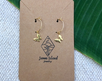 Gold Butterfly Charm Earrings, Minimalist Dainty Butterfly Hoops, Hoop Charm, Wire Charm Earrings, Gold Butterfly Hoops, Mariposa Earrings