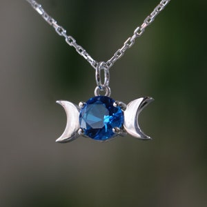 Blue Topaz Hecate 925 Silver Necklace, Goddess Witch Jewel, Hecate Gift, Hecate Blue Topaz Pendant, Triple Moon Goddess Blue Topaz Jewelry