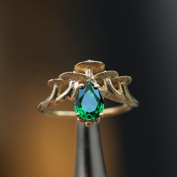 Gold Plated Emerald 925 Silver Mushroom Ring, Drop Emerald Antique Onyx Jewelry, 14k Gold Plated Emerald Ring, Emerald Ring, Oyster Mushroom